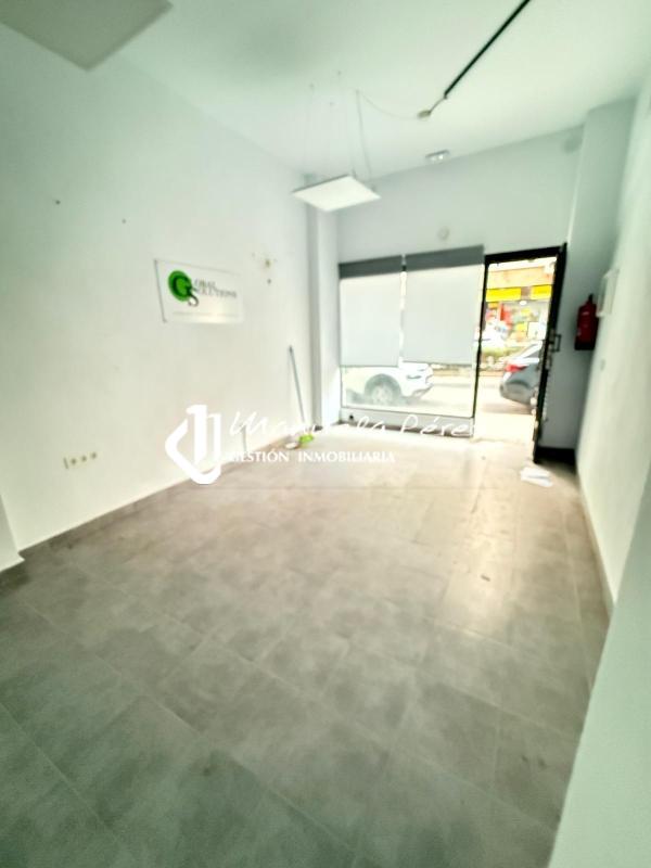 Venta de local en Antonio Silva. Cáceres 2