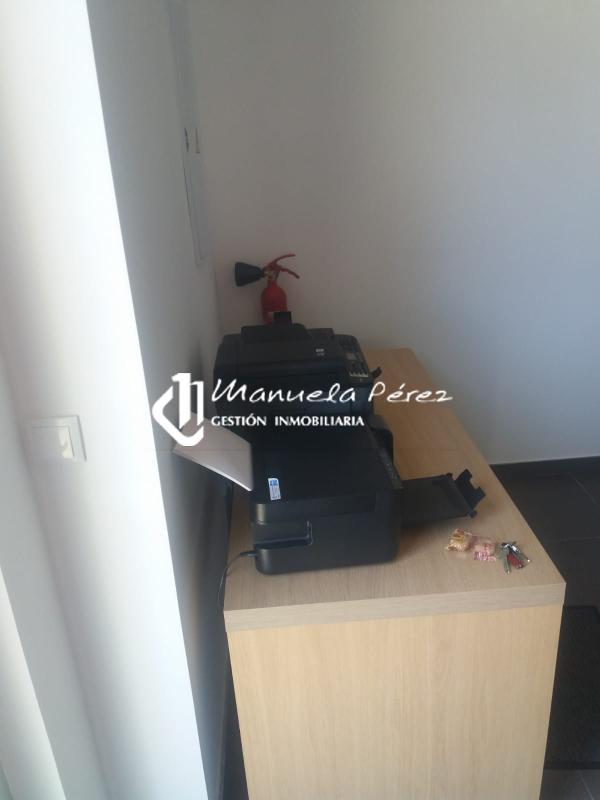 Venta de local en Calle Juan Ramón Jiménez. Cáceres 2