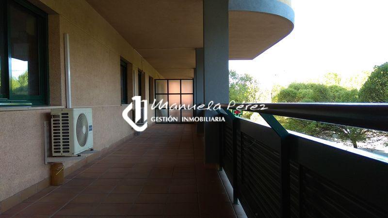 Venta de oficina en Avenida de Alemania. Cáceres 2