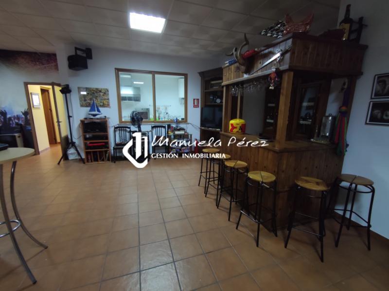 Venta de Oficina en Calle Castañeda, Arroyo de la luz 9