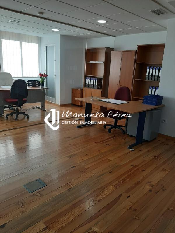 Venta de Oficina en Calle García Plata de Osma 3