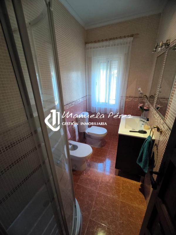Venta de Parcela con Casa de Campo en la Cola del Pantano de Valdesalor 24