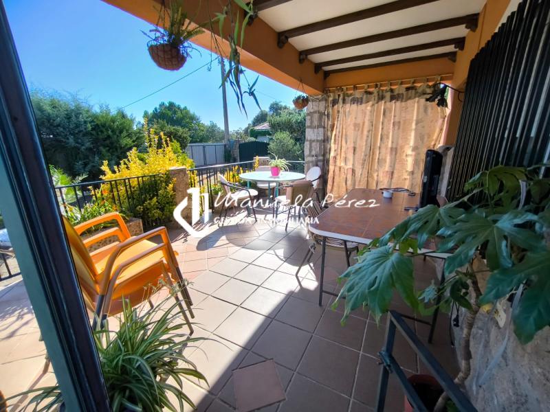 Venta de Parcela con Casa de Campo en la Cola del Pantano de Valdesalor 12
