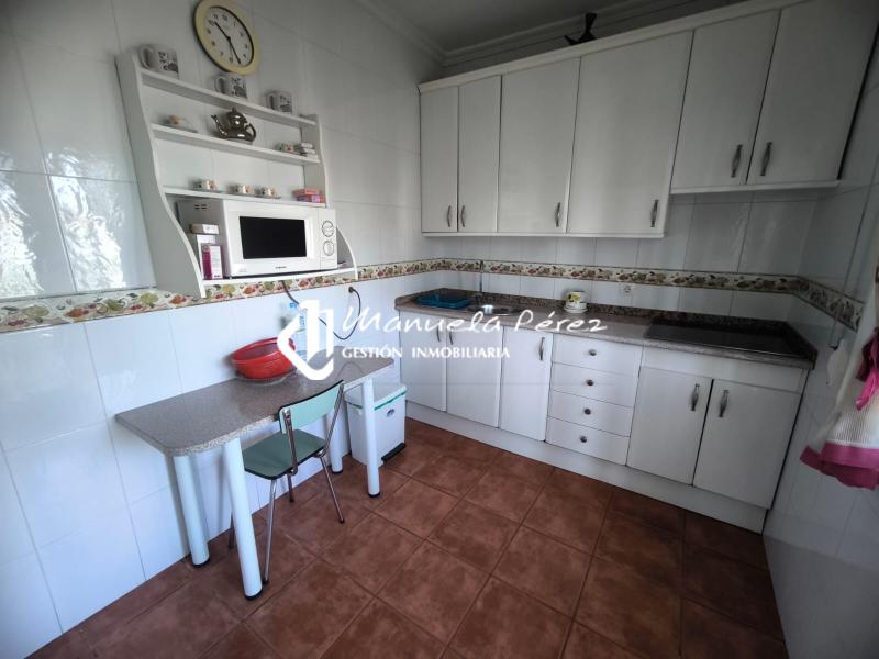 Venta de Parcela con Casa de Campo en la Cola del Pantano de Valdesalor 18