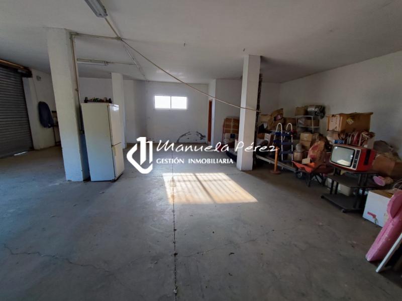 Venta de Parcela con construcción en Sierra de Fuentes 8