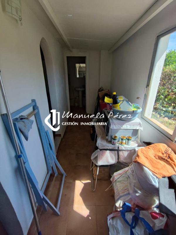 Venta de Parcela con construcciones en Sierra de Fuentes 20