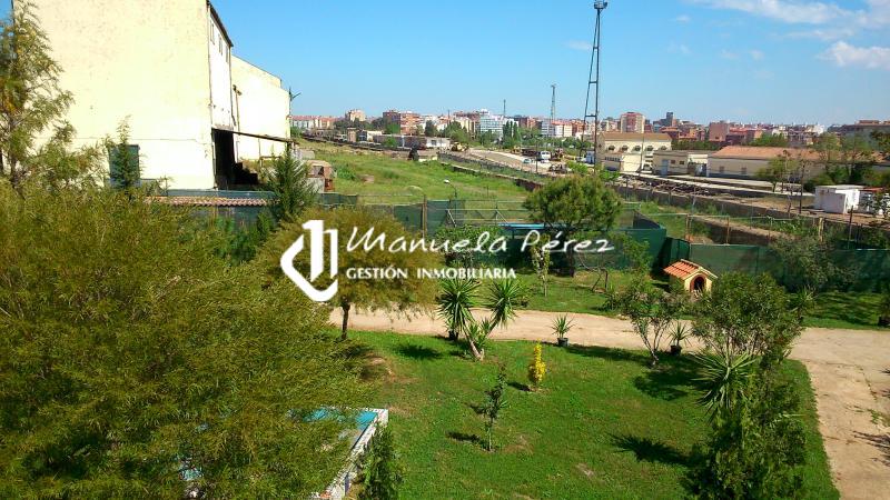 Venta de Parcela Industrial en el Polígono de Aldea Moret 8