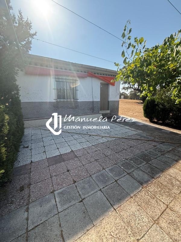 Venta de parcela urbana en Monte del Casar. Casar de Cáceres. Cáceres 12