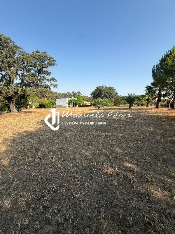 Venta de parcela urbana en Monte del Casar. Casar de Cáceres. Cáceres 17