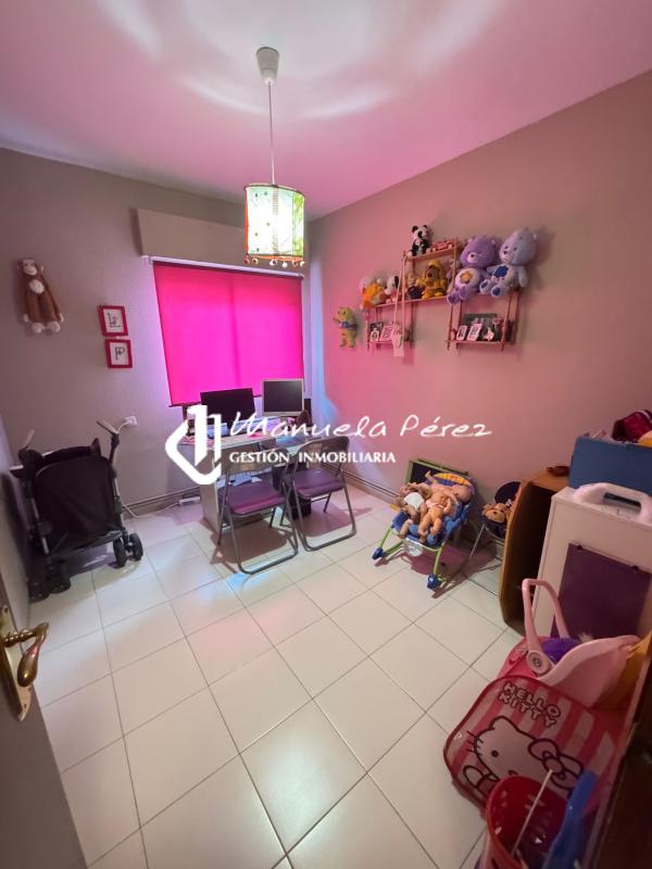 Venta de pareado en Avenida Jesús Delgado Valhondo. Cáceres 24