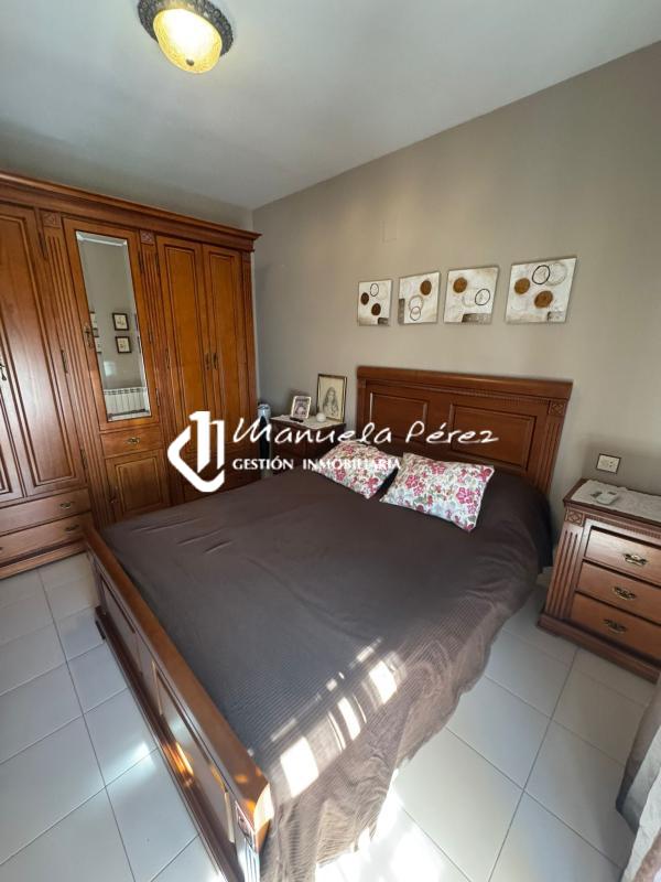 Venta de pareado en Avenida Jesús Delgado Valhondo. Cáceres 28