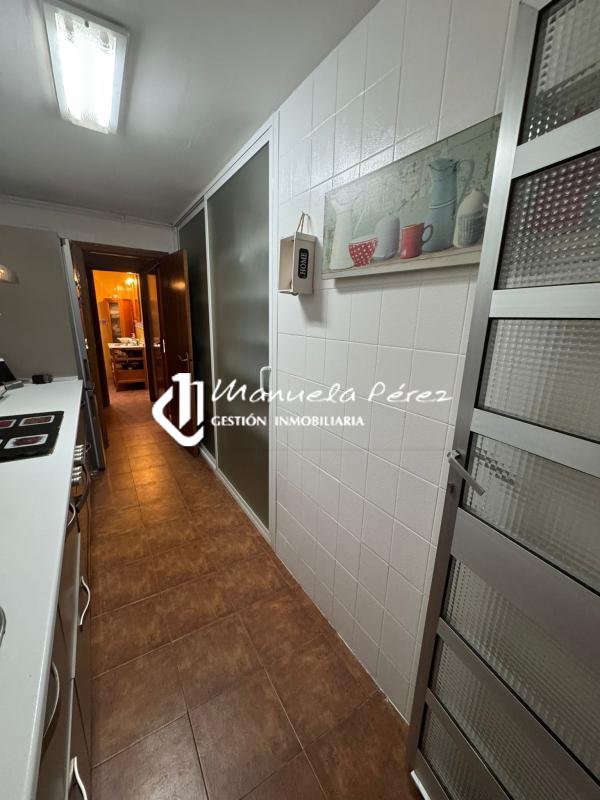 Venta de pareado en Avenida Jesús Delgado Valhondo. Cáceres 15