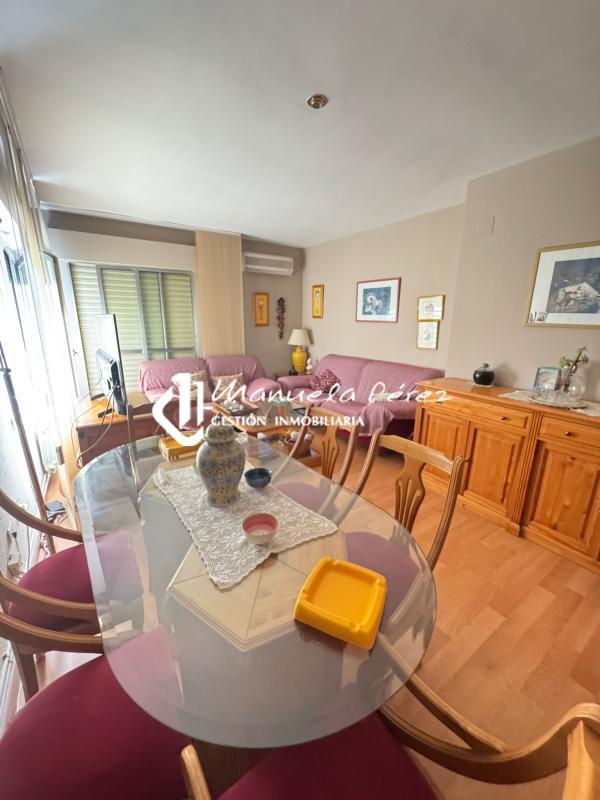 Venta de pareado en Avenida Jesús Delgado Valhondo. Cáceres 9