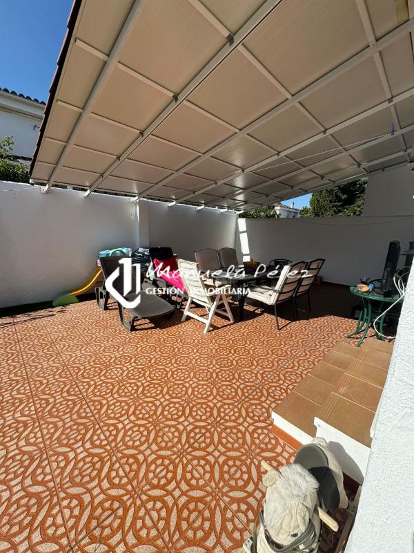 Venta de pareado en Avenida Jesús Delgado Valhondo. Cáceres 5