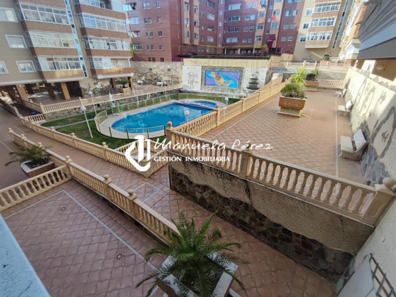 Venta de Piso en Alfonso Díaz de Bustamante, R-66 Cáeres 28