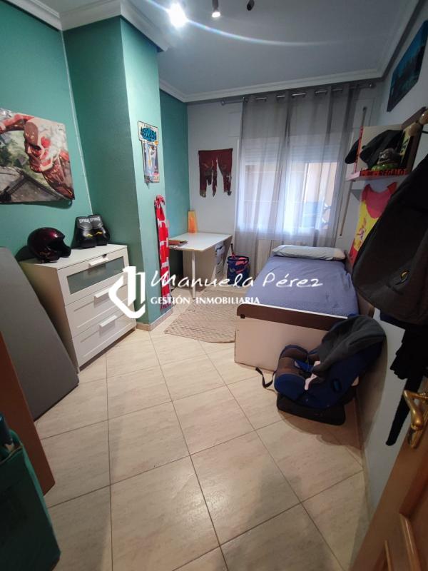 Venta de Piso en Alfonso Díaz de Bustamante, R-66 Cáeres 26