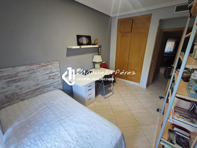 Venta de Piso en Alfonso Díaz de Bustamante, R-66 Cáeres 21