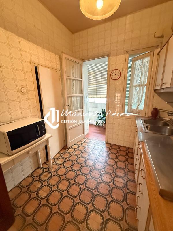 Venta de piso en Avenida de Antonio Hurtado. Cáceres 9