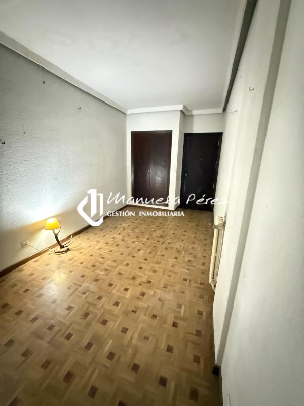 Venta de piso en Avenida de España. Cáceres 24