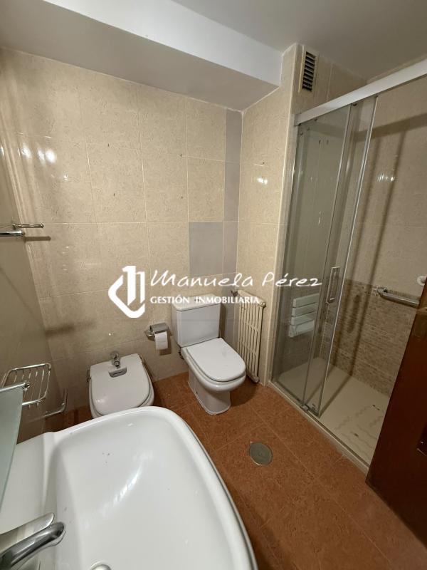 Venta de piso en Avenida de España. Cáceres 20