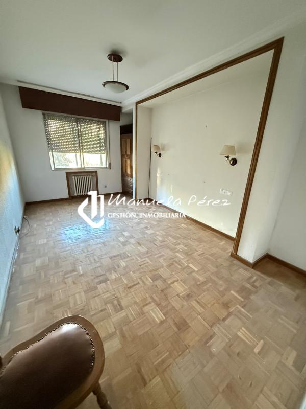 Venta de piso en Avenida de España. Cáceres 22
