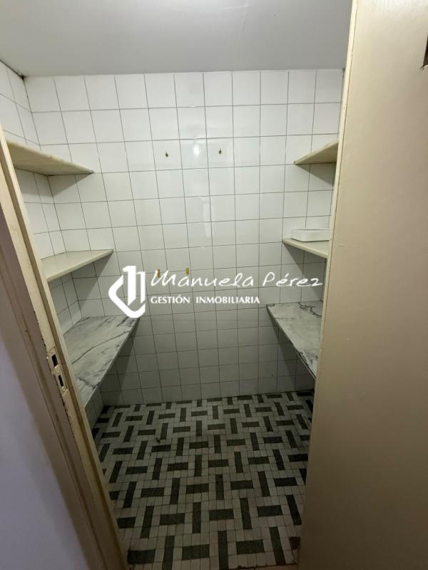 Venta de piso en Avenida de España. Cáceres 10