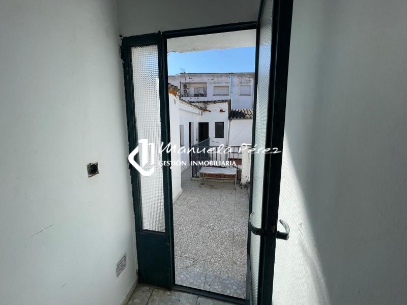 Venta de Piso en Calle Cerro Topete Malpartida de Cáceres. Cáceres 2