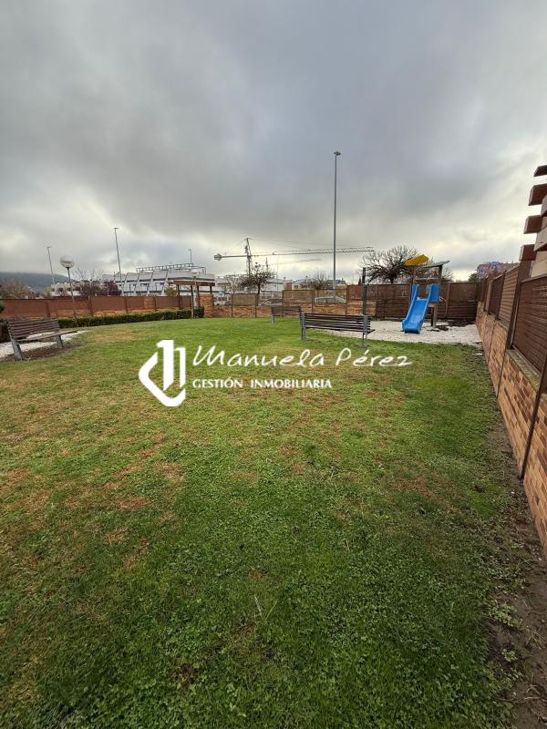 Venta de piso en Calle De la Mesta. Casa Plata. Cáceres 25