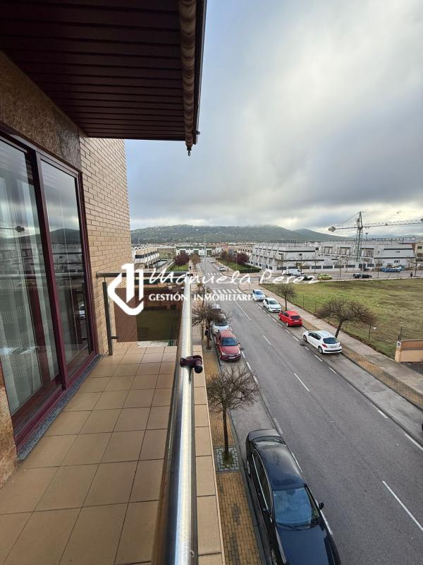 Venta de piso en Calle De la Mesta. Casa Plata. Cáceres 36