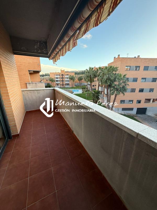 Venta de piso en Calle las Águilas. Cáceres 19