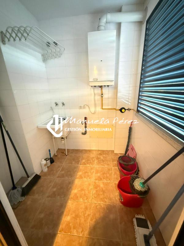 Venta de piso en Calle las Águilas. Cáceres 25