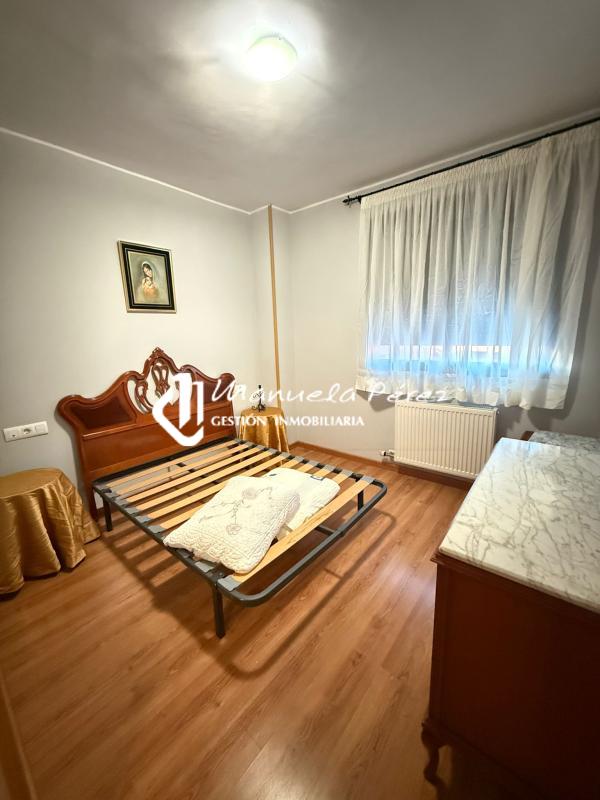 Venta de piso en Calle las Águilas. Cáceres 13