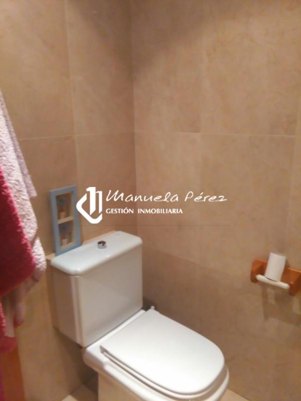 Venta de Piso en Calle León Leal, Cáceres 11