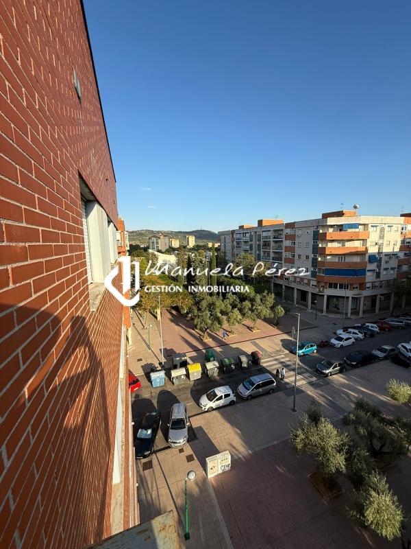 Venta de Piso en Calle Oaxaca, (Nuevo Cáceres) Cáceres 2