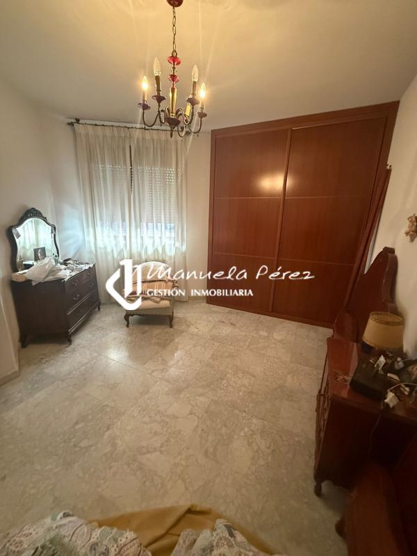 Venta de piso en León Leal. Cáceres 4