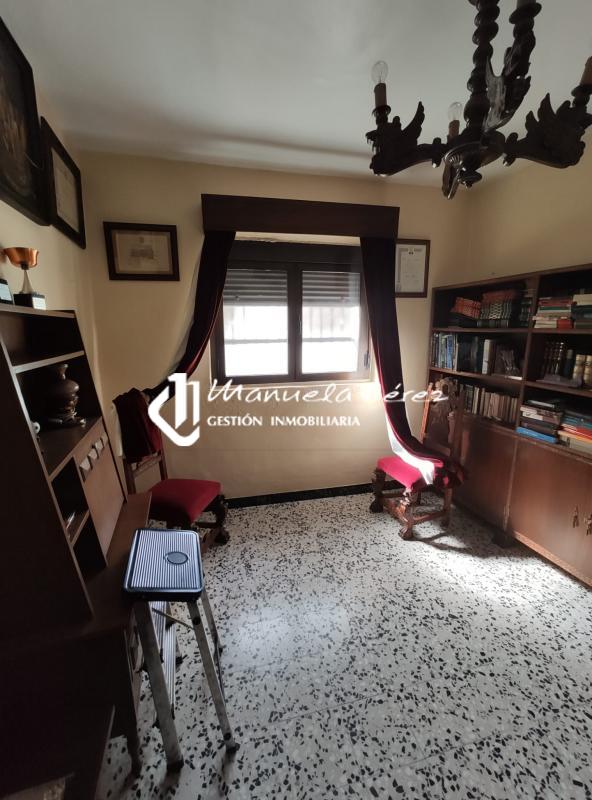 Venta de Piso en Montanchez , Plaza de Altozano 25