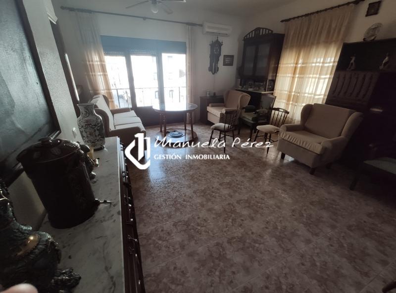 Venta de Piso en Montanchez , Plaza de Altozano 3