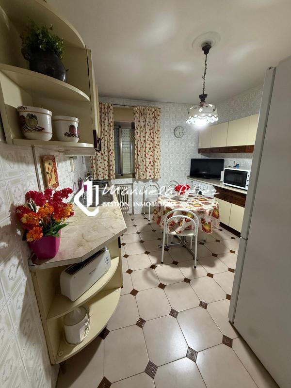 Venta de piso en Rodríguez Moñino. Cáceres 2