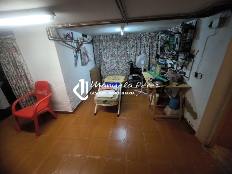 Venta de Unifamiliar en Plaza Fernand Montlahuc 27