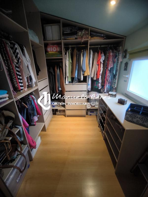 Venta de Unifamiliar en Plaza Fernand Montlahuc 18