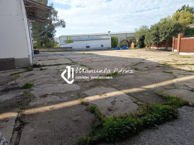 Venta de varias naves en Navalmoral de la Mata. Cáceres 26