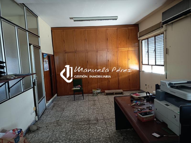 Venta de varias naves en Navalmoral de la Mata. Cáceres 11