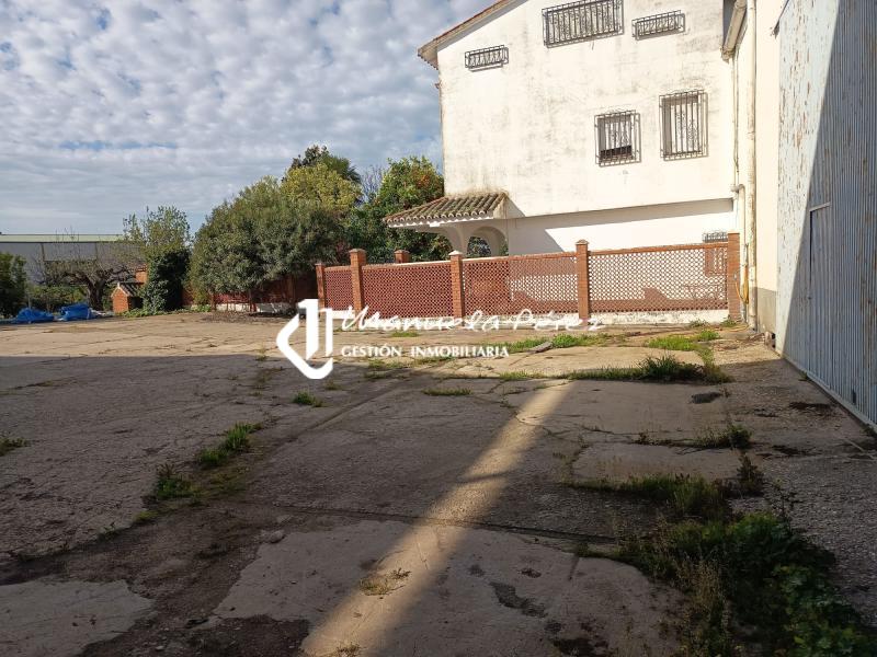 Venta de varias naves en Navalmoral de la Mata. Cáceres 27