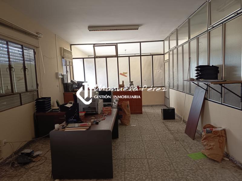 Venta de varias naves en Navalmoral de la Mata. Cáceres 9