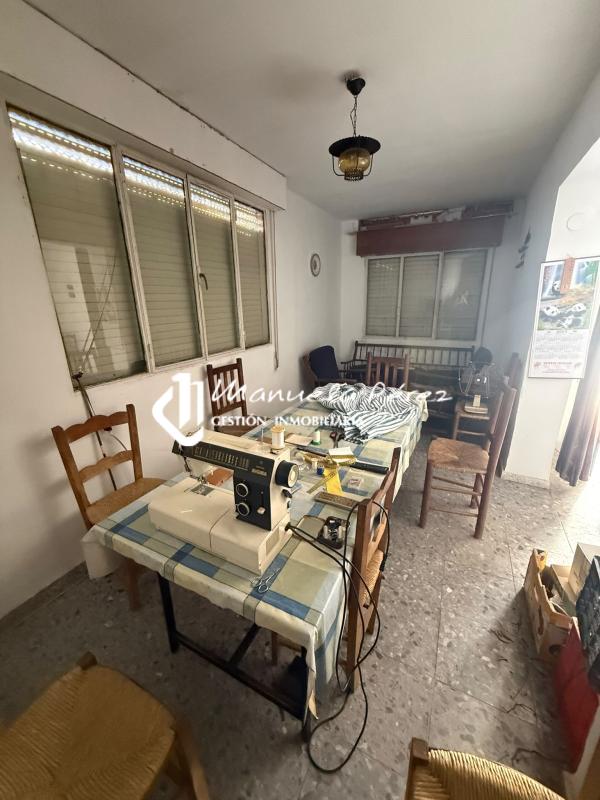 Venta de vivienda con parcela en polígono Las Arenas. Malpartida de Cáceres 17