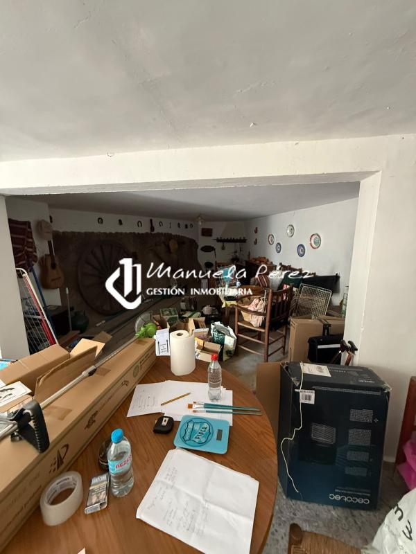 Venta de vivienda con parcela en polígono Las Arenas. Malpartida de Cáceres 13