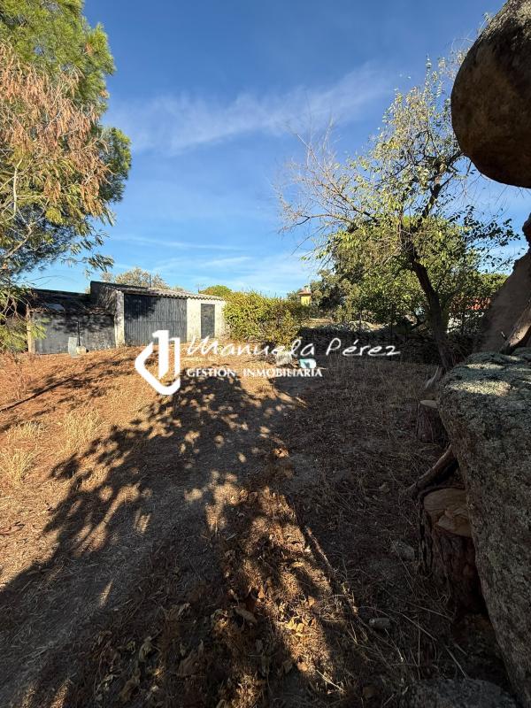 Venta de vivienda con parcela en polígono Las Arenas. Malpartida de Cáceres 7